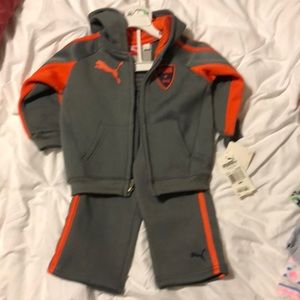 NWT Puma sweatsuit